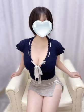 宮脇かれん|うさぎのお部屋でおすすめの女の子