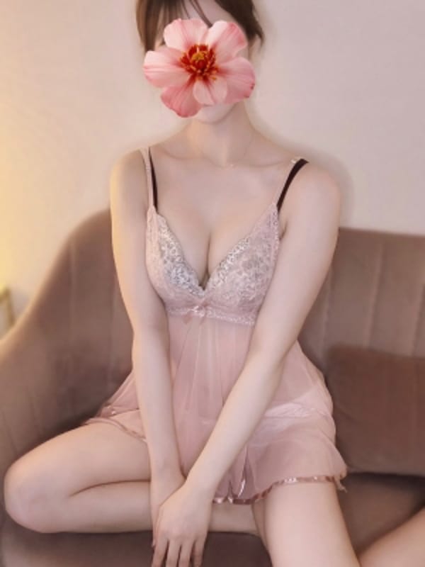 ウルトラ美女❤︎はな