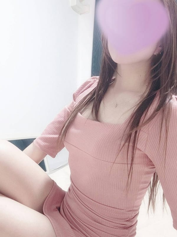 篠田（しのだ）|Mrs.美witchで評判の女の子