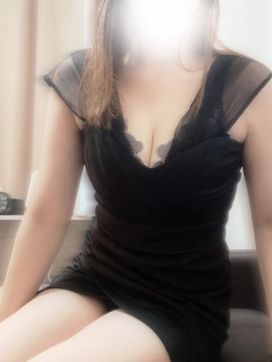 和花(わか)|Mrs.美witchで評判の女の子