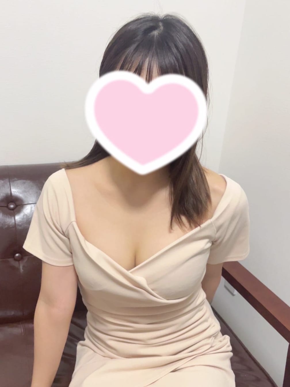 小島 らら