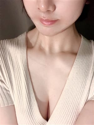 冨田 あまね|Encore～アンコール～でおすすめの女の子