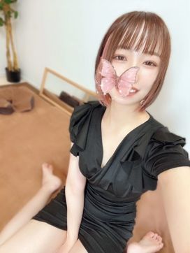 桃尻|横浜 TeTe(テテ)で評判の女の子