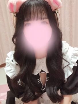 ほまにゃん|肉球たっぷで評判の女の子