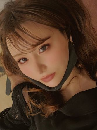 愛沢かれん|Jean Robin~ジャンロビン~でおすすめの女の子