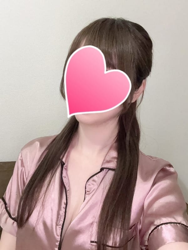 えみ【プレミア】【奇跡の30才♡純白系美女♡】