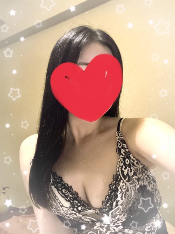 ことね【完全業界未経験♡ピュアガール】