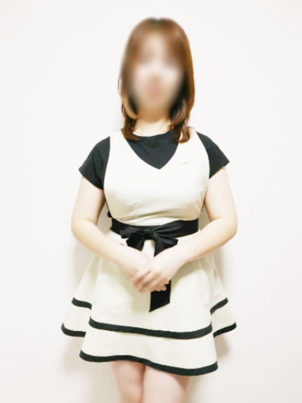 りこ|メンズエステ妻で評判の女の子