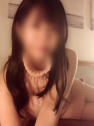 のえる|creamSPAでおすすめの女の子