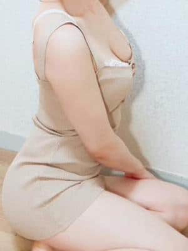 桜井もも|三軒茶屋メンズエステ Zで評判の女の子