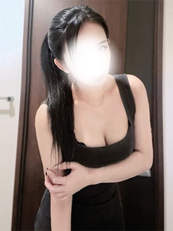 せりな