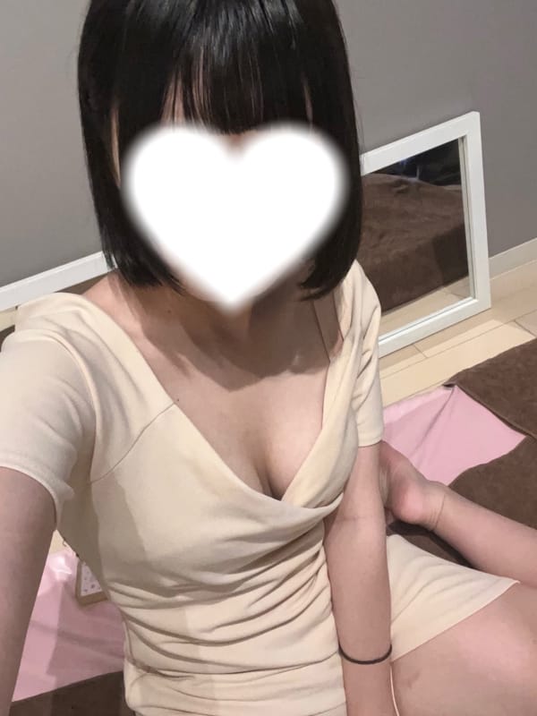 こむぎ|極SPAでおすすめの女の子