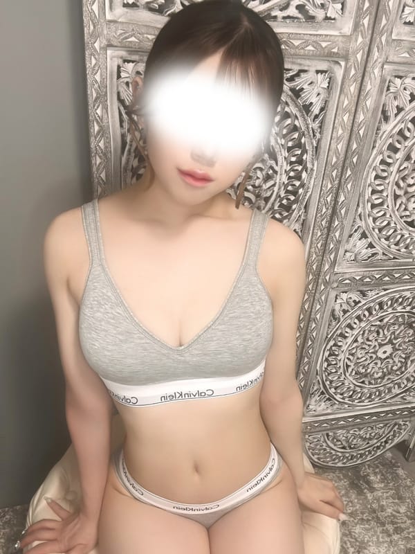 なつき|よくばりエステ 銀座店でおすすめの女の子