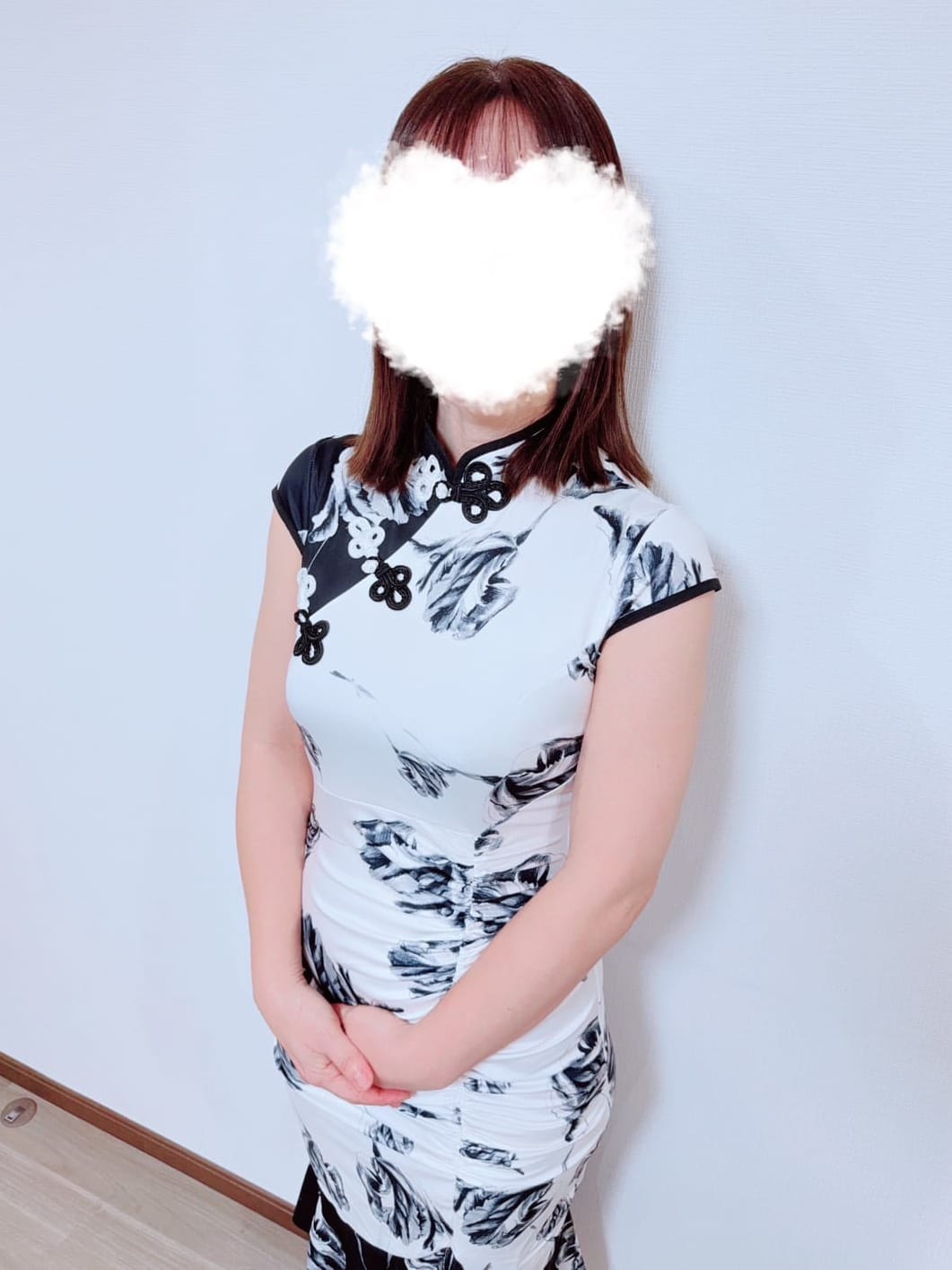 まおみ|西川口風俗で今すぐ遊べる女の子