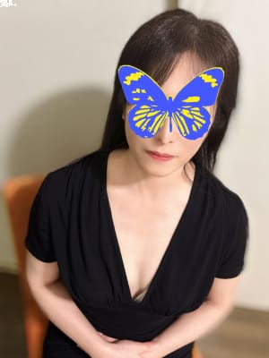 あいな