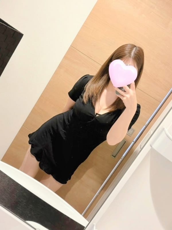 恵那-ena-|Tiara～ティアラ～でおすすめの女の子