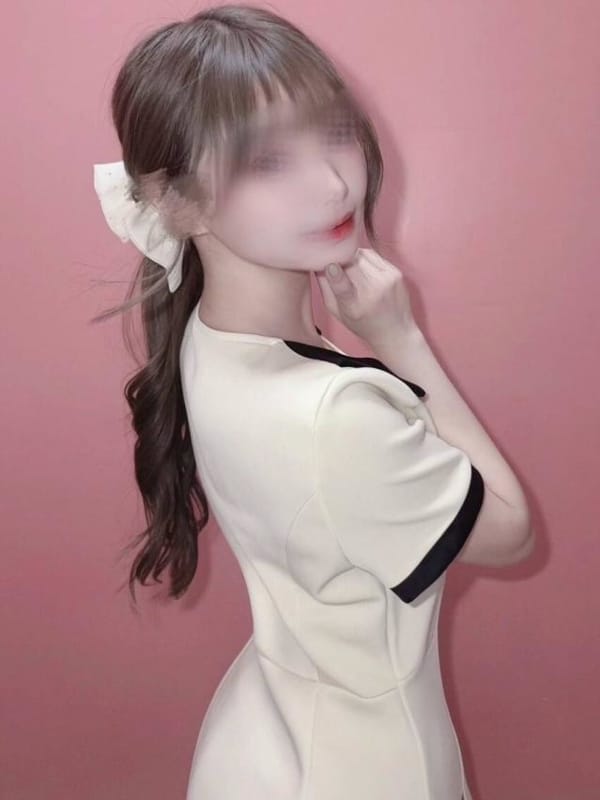 ゆり|LOHAS(ロハス)でおすすめの女の子