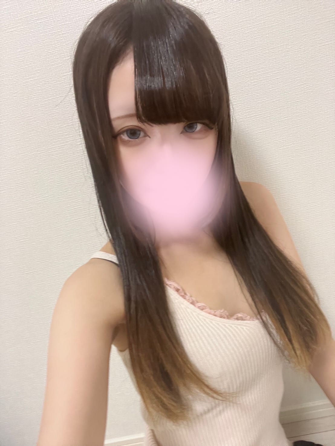 せり|M dot.で評判の女の子