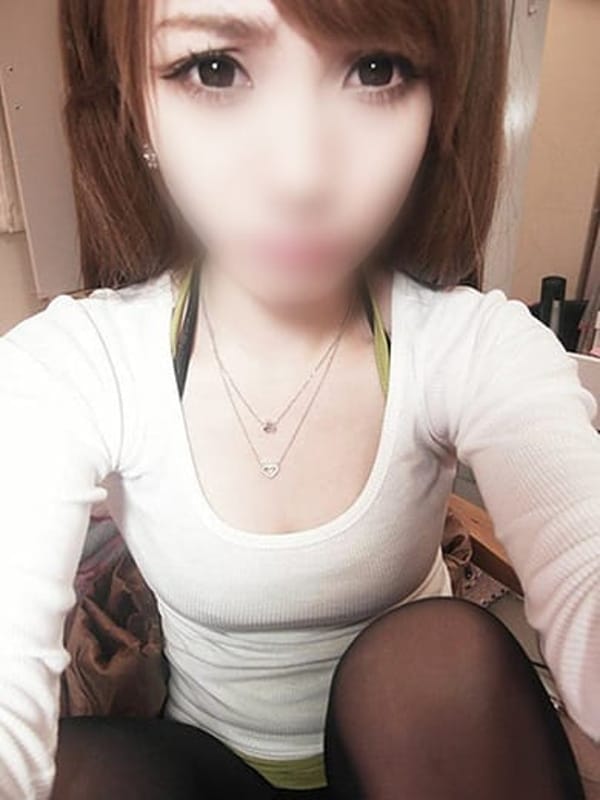 七瀬 ななみ