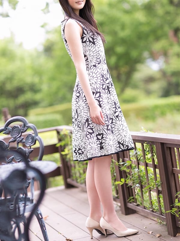 白咲 華|aroma MON～門～で評判の女の子