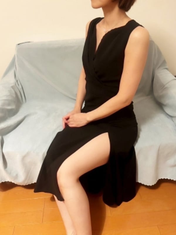 華音（かのん）|Mrs.coquettish(ミセスコケティッシュ)でおすすめの女の子