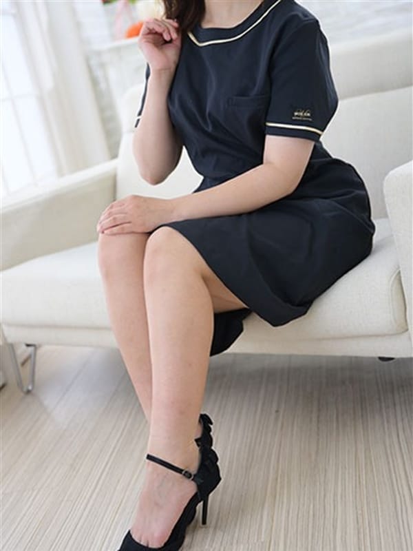 松平 陽奈代