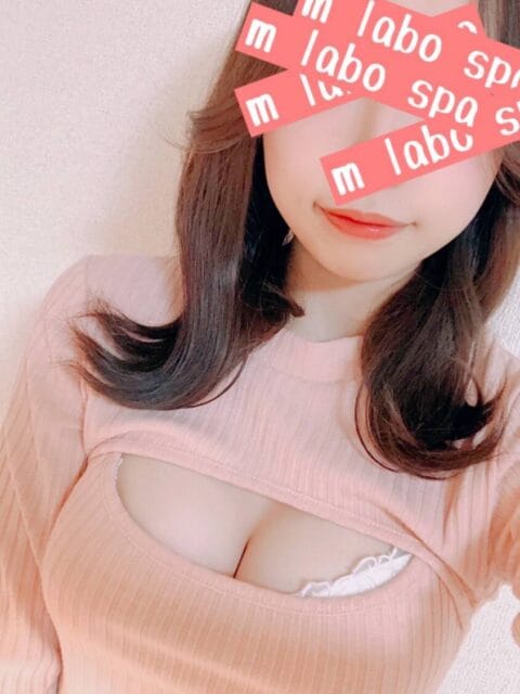 三羽ゆあ