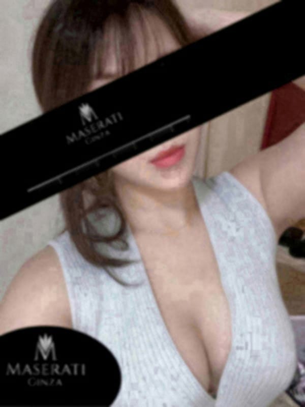 木野崎ありさ|MASERATI（マセラティ）で評判の女の子