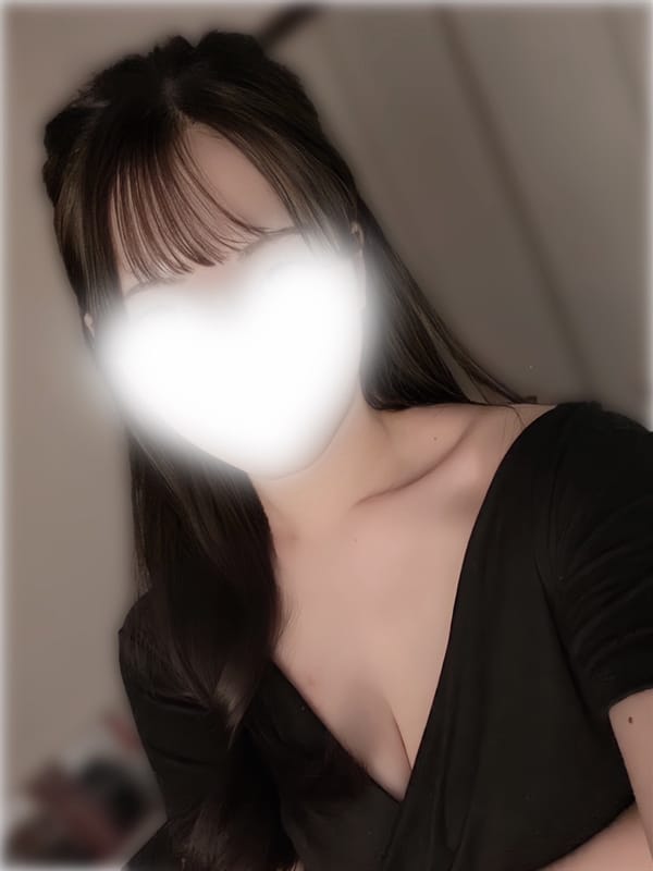 葉月れな|フェデフルラージュで評判の女の子