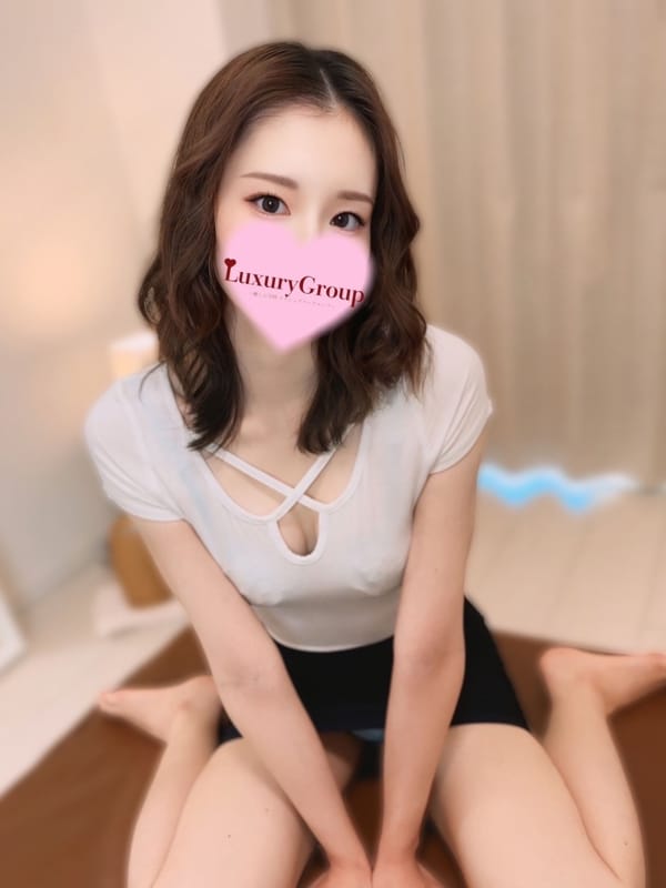 はるひ|上野ラグジュアリーで評判の女の子