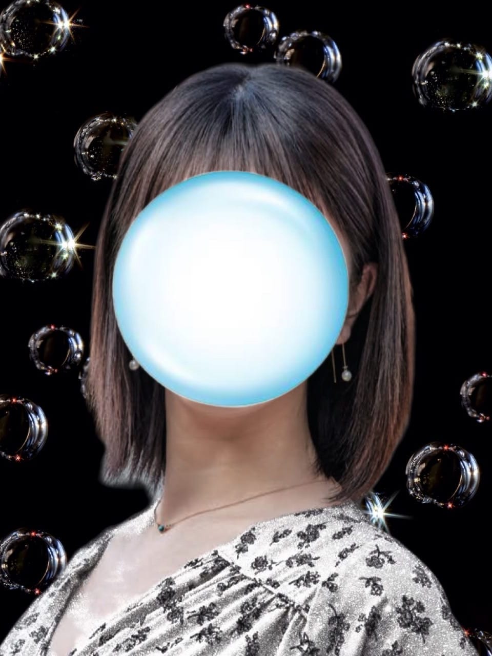 ゆり|エンブレムで評判の女の子