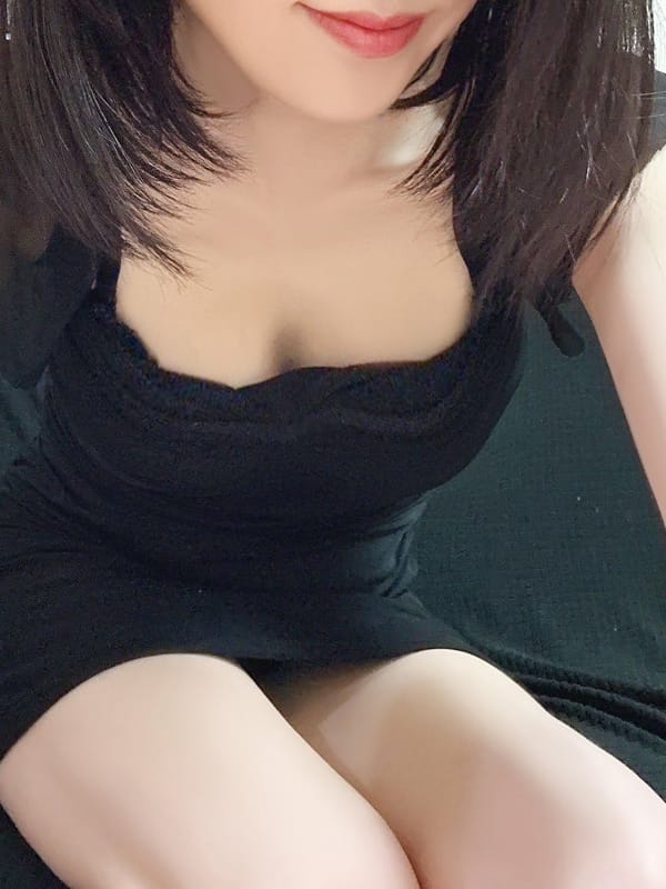 福田|Mrs.AUBE SPA（オーブスパ）で評判の女の子