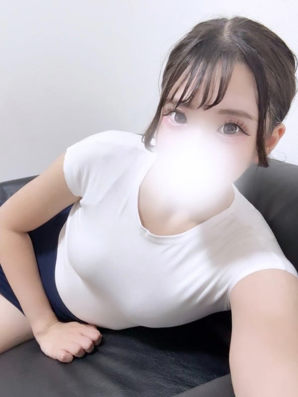 りり|新大阪メンズエステ Checkmate（チェックメイト）で評判の女の子