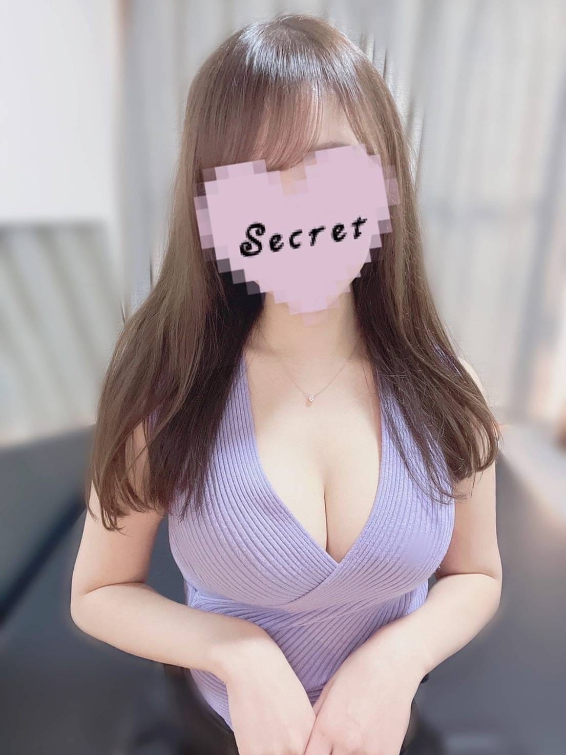 えま|OCEAN。でおすすめの女の子