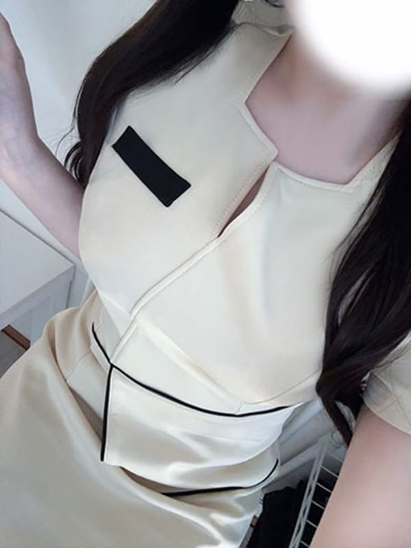 潤羽るしあ|人妻エステ -ミセス小倉-でおすすめの女の子