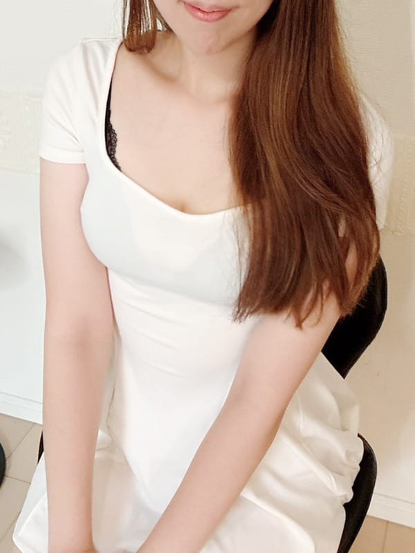 礼亜|Celloでおすすめの女の子