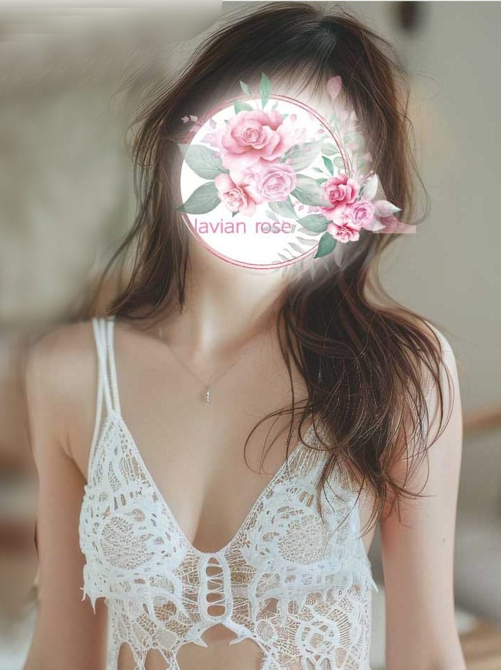 絵菜-ena-|ラヴィアンローズで評判の女の子