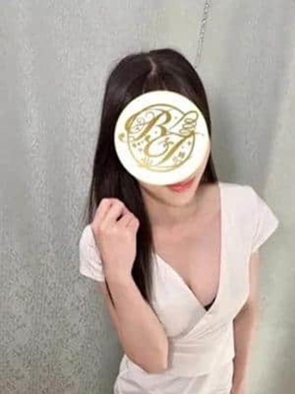 桃山あいり
