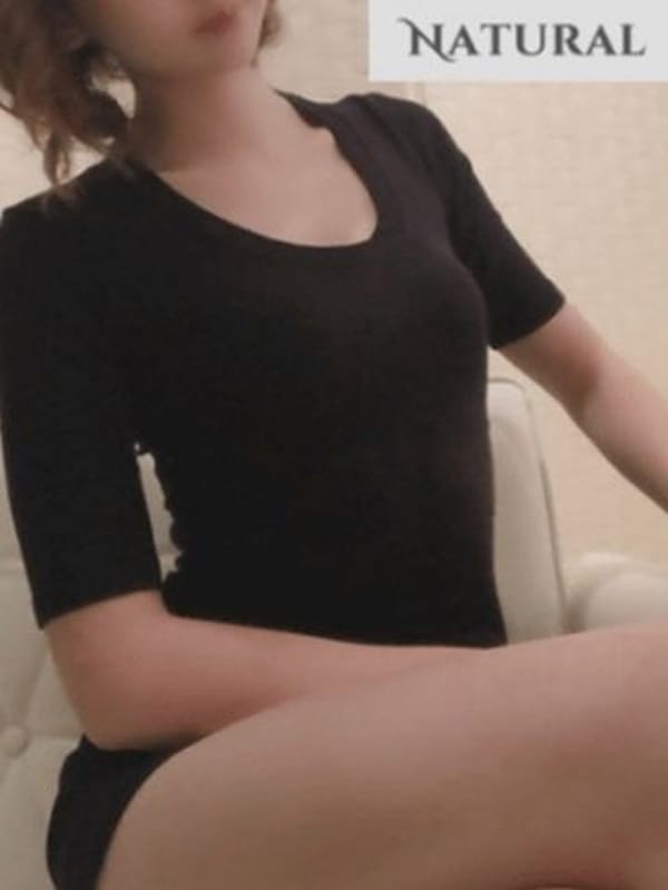 成美ありさ |ナチュラルメンズエステでおすすめの女の子