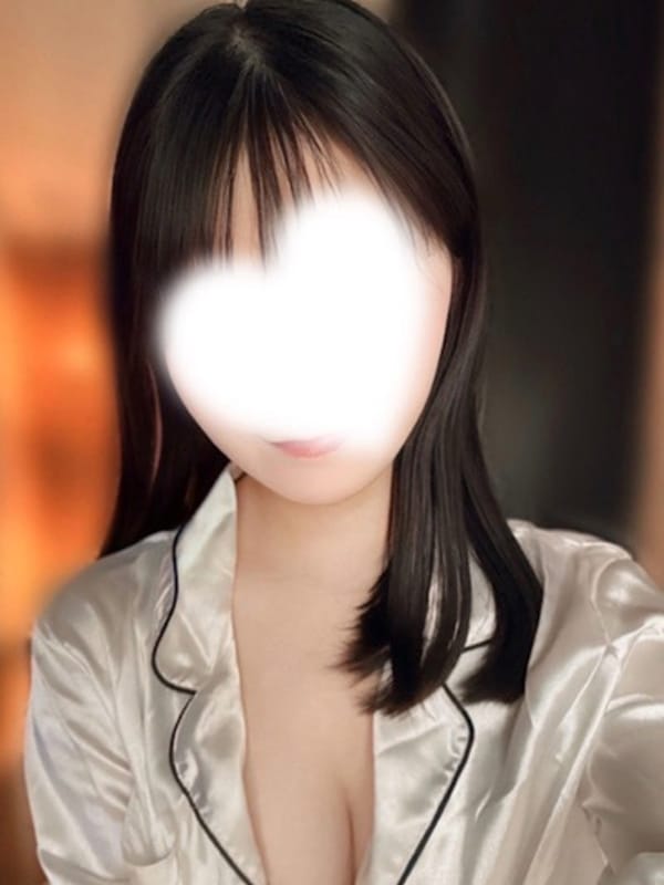 皇(すめらぎ)つむぎ