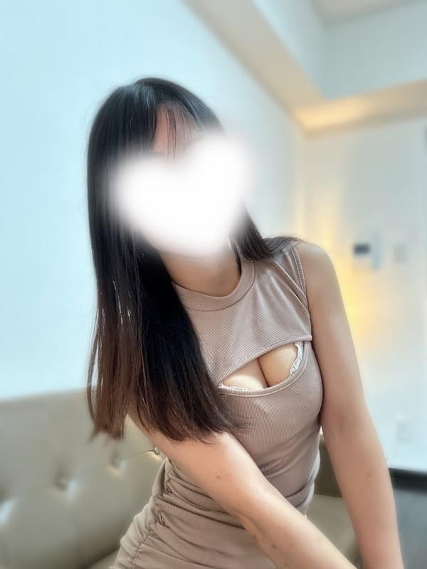 真木(まき)|LEON SPAで評判の女の子