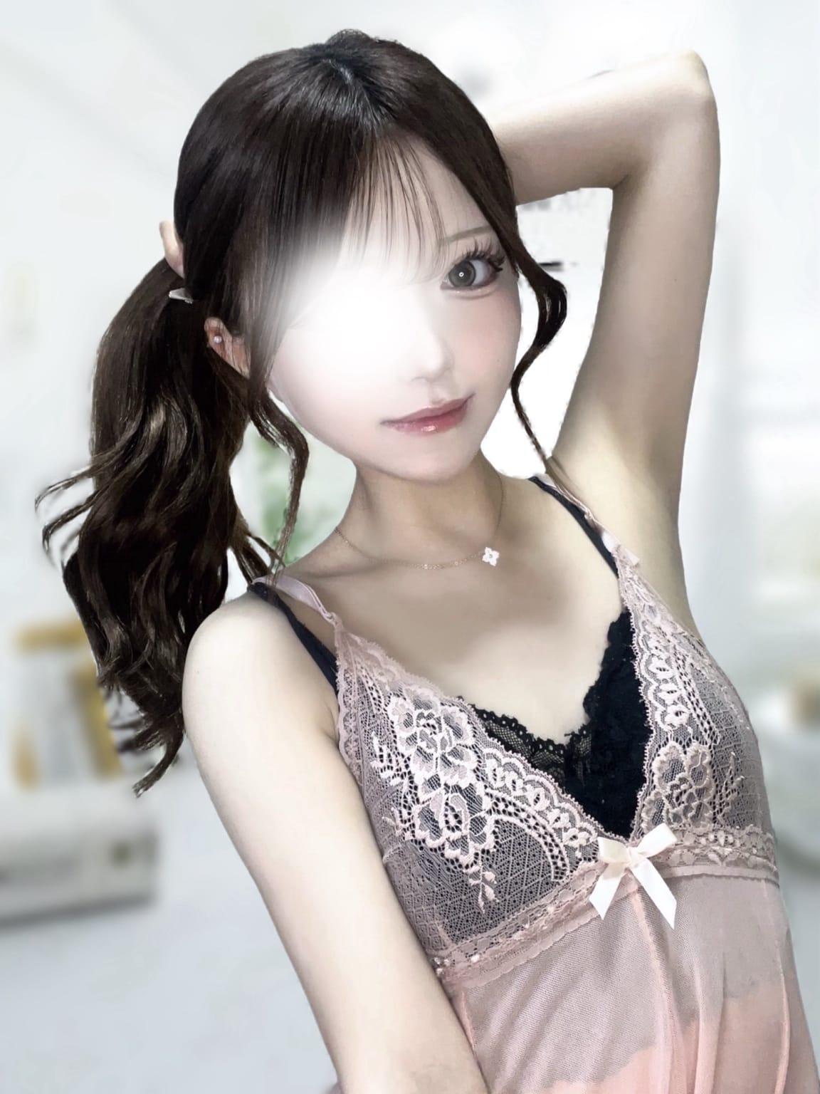 みあ