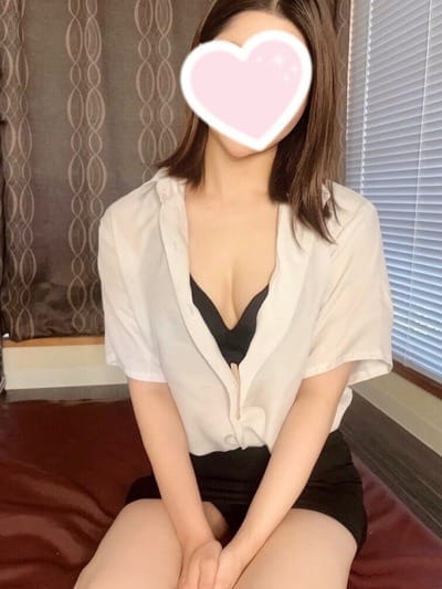 安達まい|インフィニティーで評判の女の子