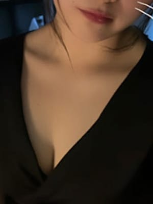 月島めい|Aroma Richでおすすめの女の子