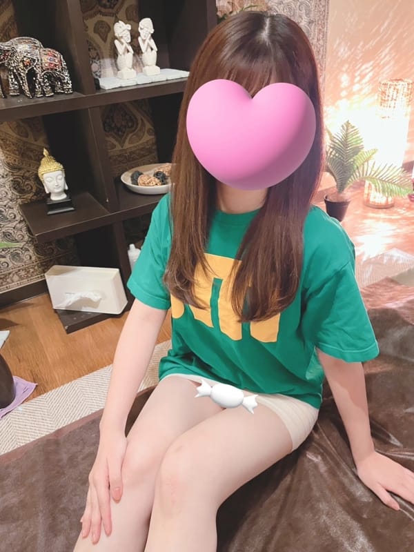 大越ひな