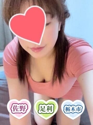 月山さな