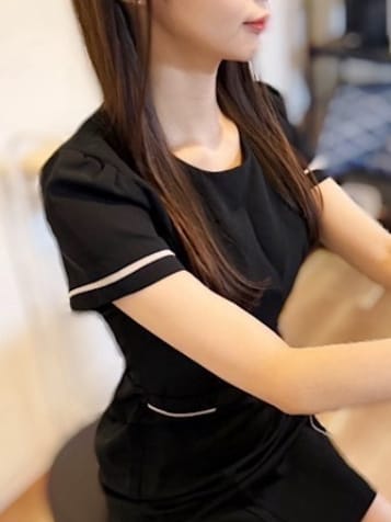 ももな