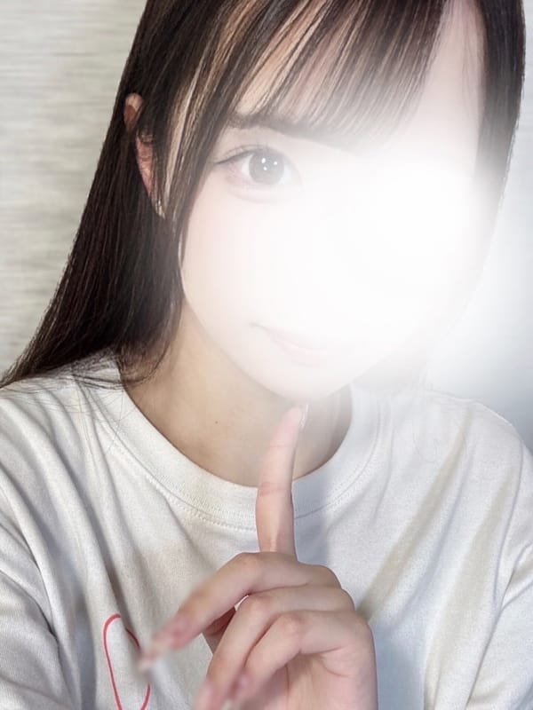 尾崎すみれ|Fever 池袋ルームで評判の女の子
