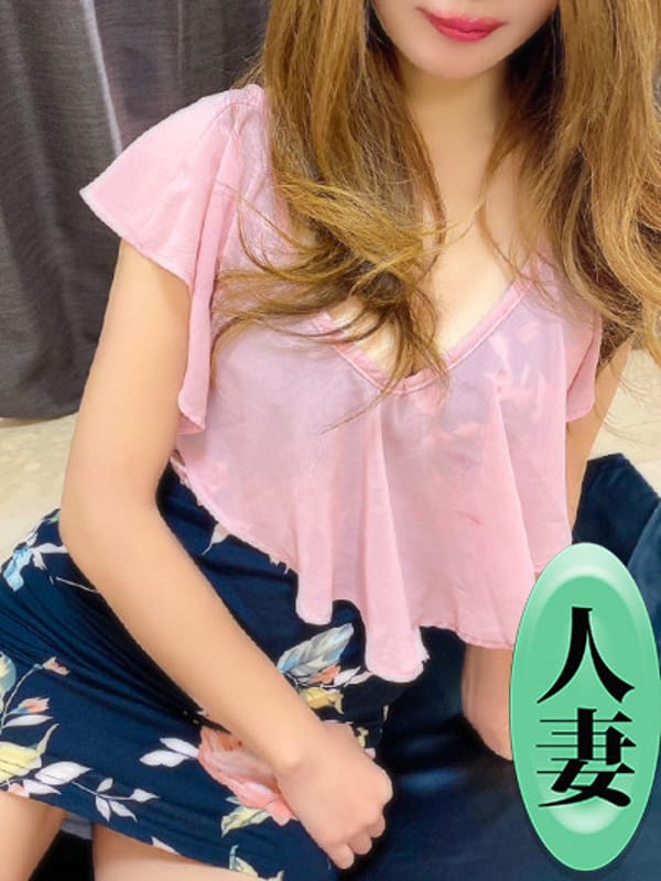 一場ちえり|色気あるワイフでおすすめの女の子