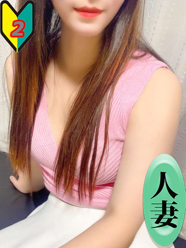 西井りほ|色気あるワイフで評判の女の子